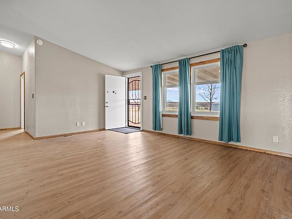 4th image of 10072 S SHILOH RANCH Road