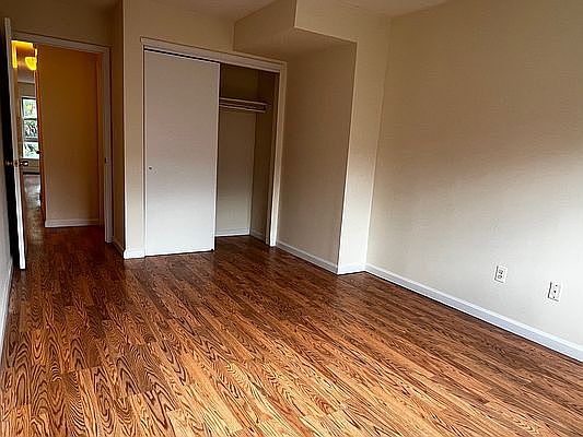 4th image of 64 E 120th St #2