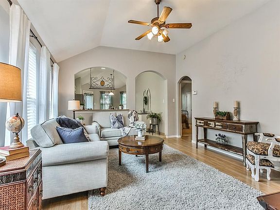 4th image of 4754 Wind Trace Dr