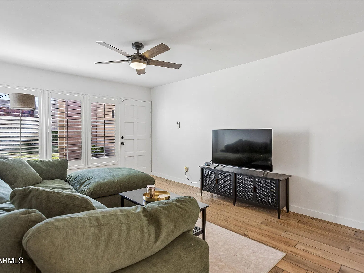 1 bed, 1.0 bath, 672 sqft, $1,700 — Photo 4