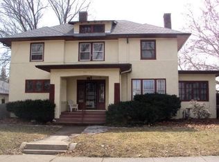 1406 21st Ave, Moline, IL 61265