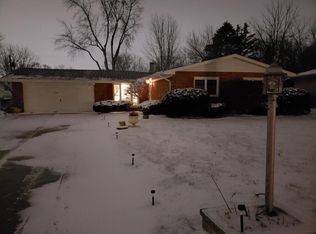 941 W 66th Pl, Merrillville, IN 46410