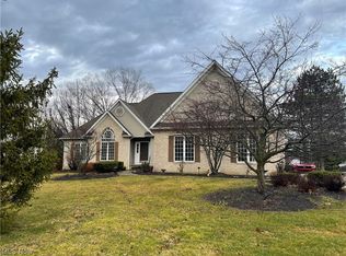 7555 Hunting Lake Dr, Painesville, OH 44077