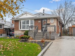 72 Viceroy Ct, Hamilton, ON L9A 3Y4
