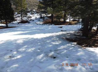 11 Hidden Ln, Mountain Home, ID 83647