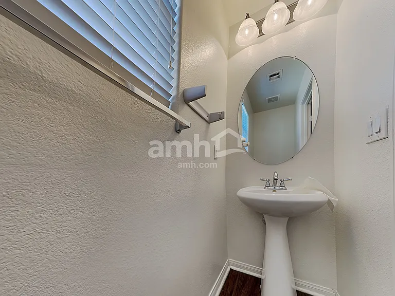 5676 Orangeroot Ct — Photo 8
