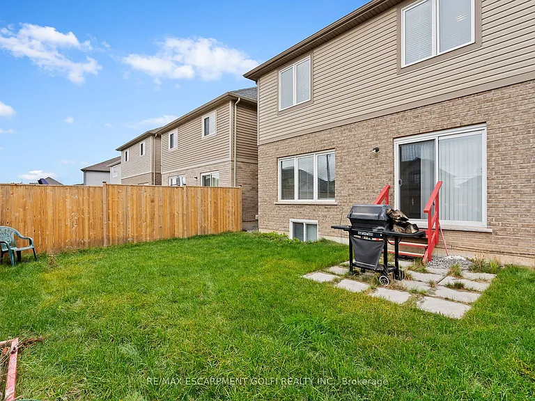 6087 Eaglewood Dr #LOWER — Photo 11