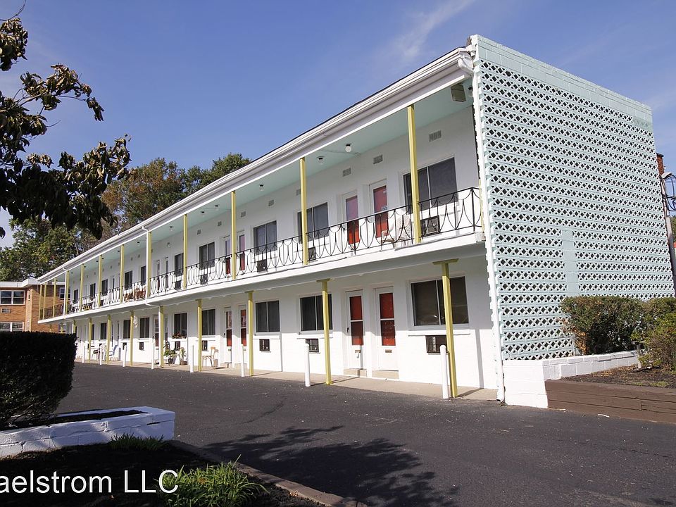 1st image of 714 White Horse Pike APT 6