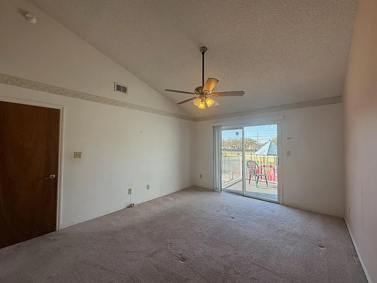 2026 Royal Bay Blvd #82 — Photo 6