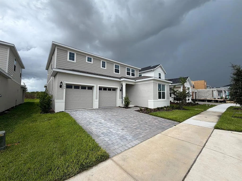 5 bed, 3.5 bath, 2631 sqft, $5,200 — Photo 4