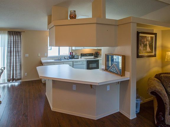 5th image of 4413 S Sunny Creek Cir
