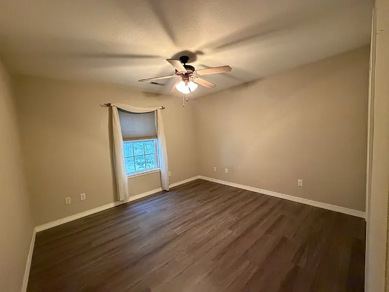 285 Willowbrooke — Photo 16