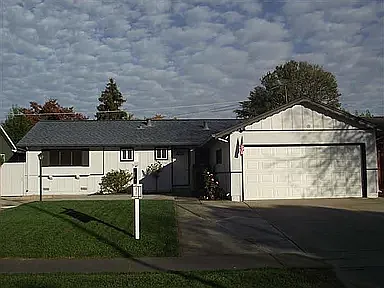 Building Photo - 1531 Willowgate Dr