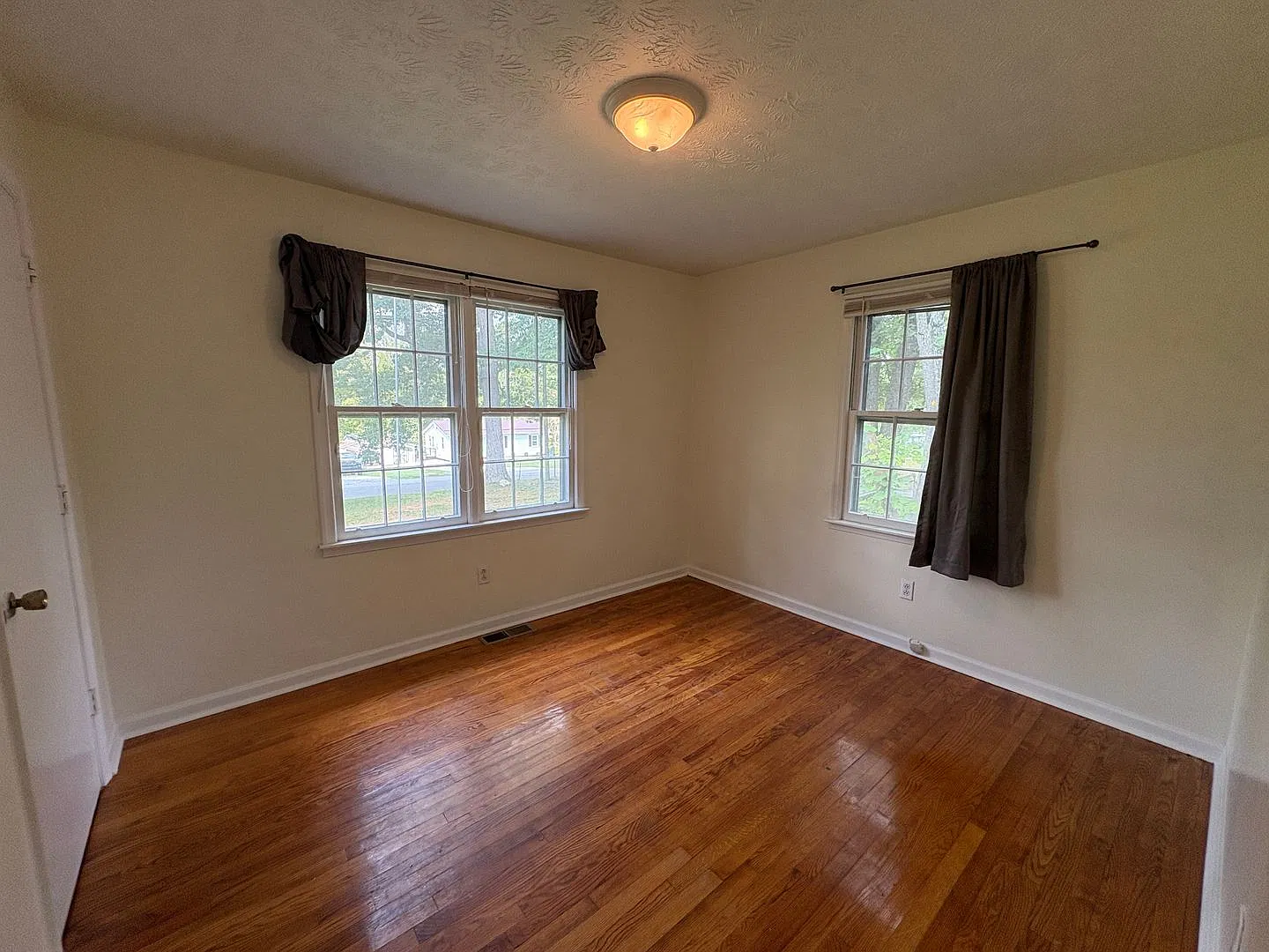 Adroable two bedroom house in Appomattox County! Must see! — Photo 4