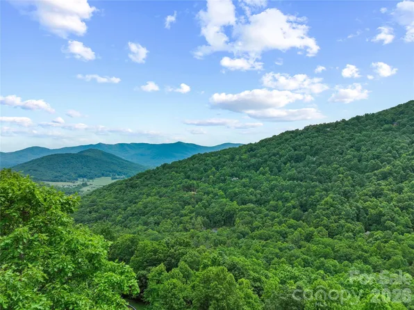 99999 Winding Poplar Rd Lot 915, Black Mountain, NC 28711