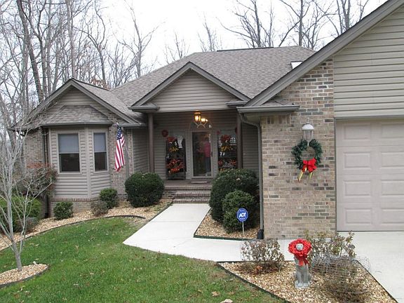 2nd image of 120 Markham Ln