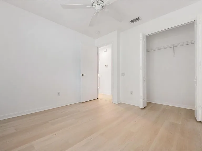 4208 Pine Isle Dr — Photo 28
