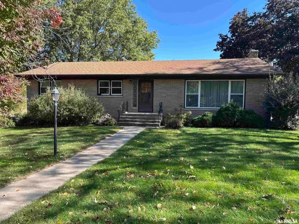 1401 6th St #A, Orion, IL 61273