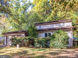 1528 Shellbark Pl, Herndon, VA 20170