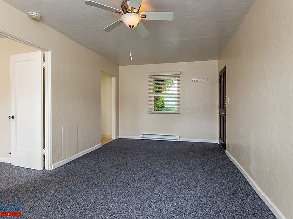 4th image of 211 Capitola Ave APT 2