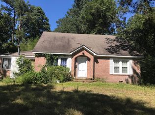 81 Lindsey Dr, Laurel, MS 39440