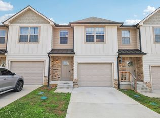 204 Signature Pl, Lebanon, TN 37087