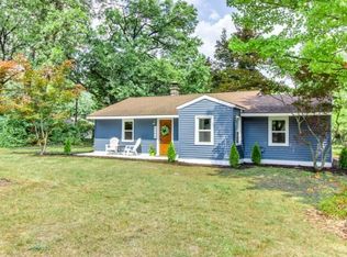 5364 Grand River Dr NE, Grand Rapids, MI 49525