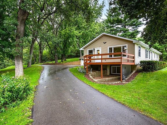 3rd image of 6133 River Rd