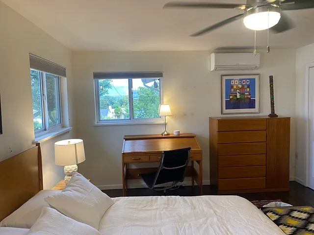 224 Hermosa Dr SE — Photo 166
