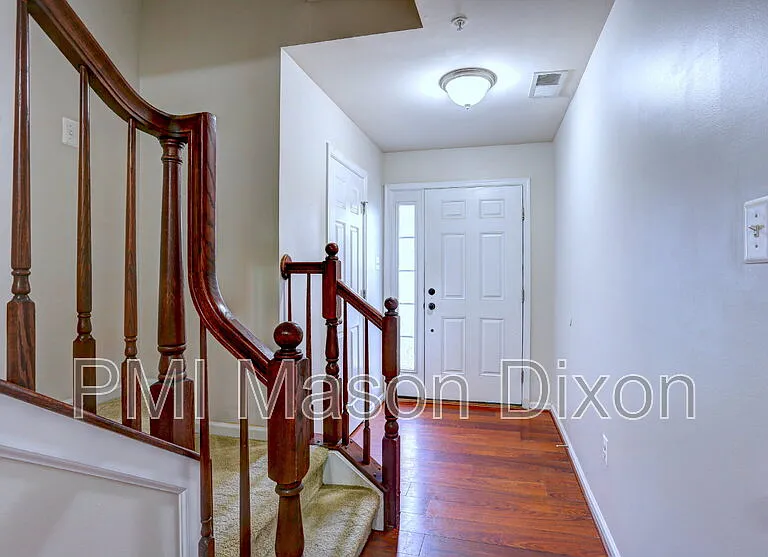 8434 Stansbury Lake Dr — Photo 5