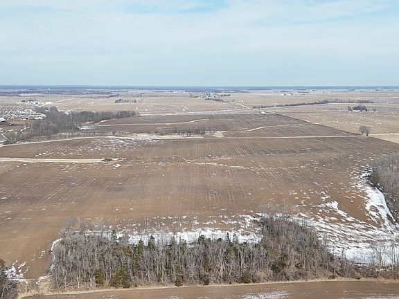 5th image of 7138 N State Line Rd
