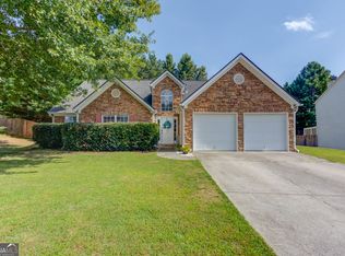 3467 Hill Pond Dr, Buford, GA 30519