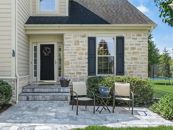 4th image of 5758 Dorshire Dr