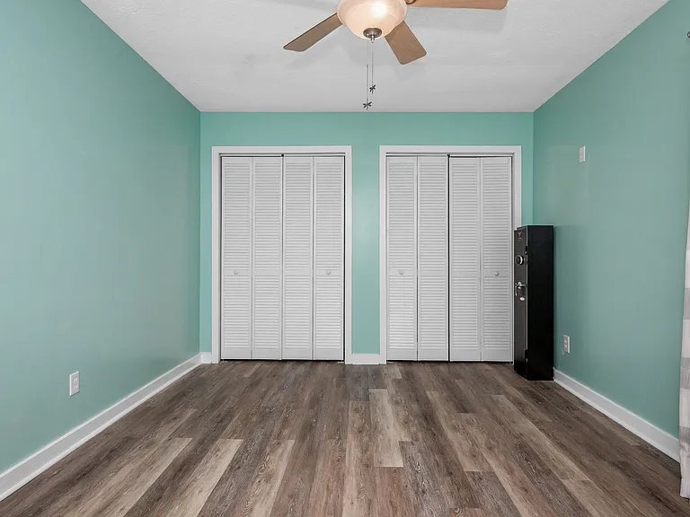 4070 Long Line Ln — Photo 18