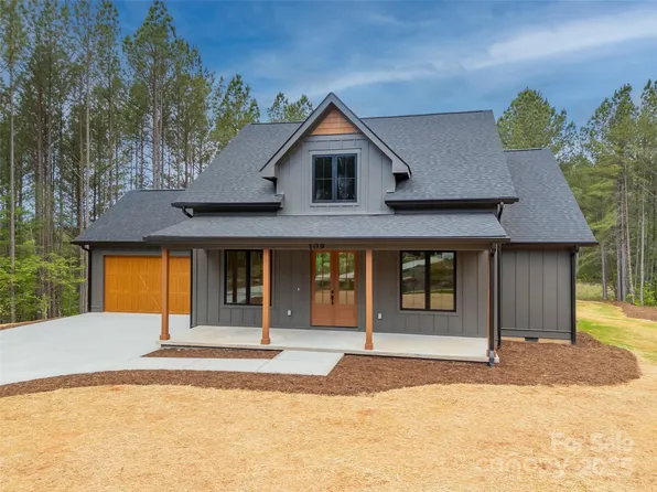 109 Ashley Ct, Mill Spring, NC 28756