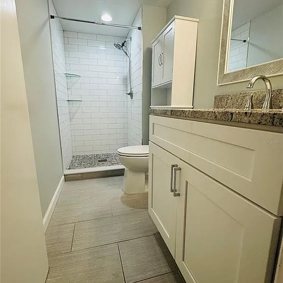 203 Meadow Ln — Photo 5