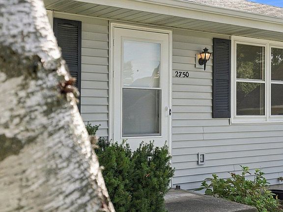 2nd image of 2750 Sunset Ct
