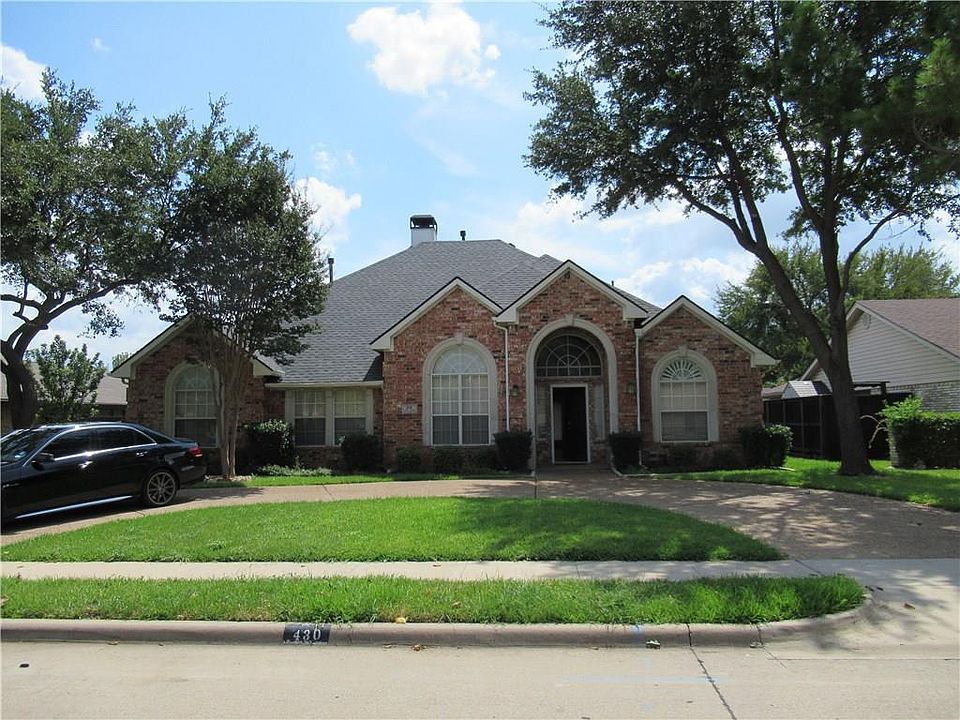 1st image of 430 Park Bend Dr
