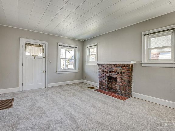 5th image of 4301 Duneden Ave