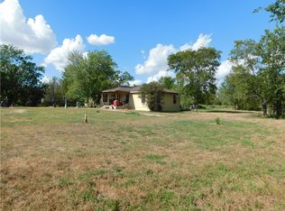 3606 Rabbit Ln, Bryan, TX 77808