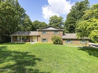 7516 Gynevere Dr, Knoxville, TN 37931