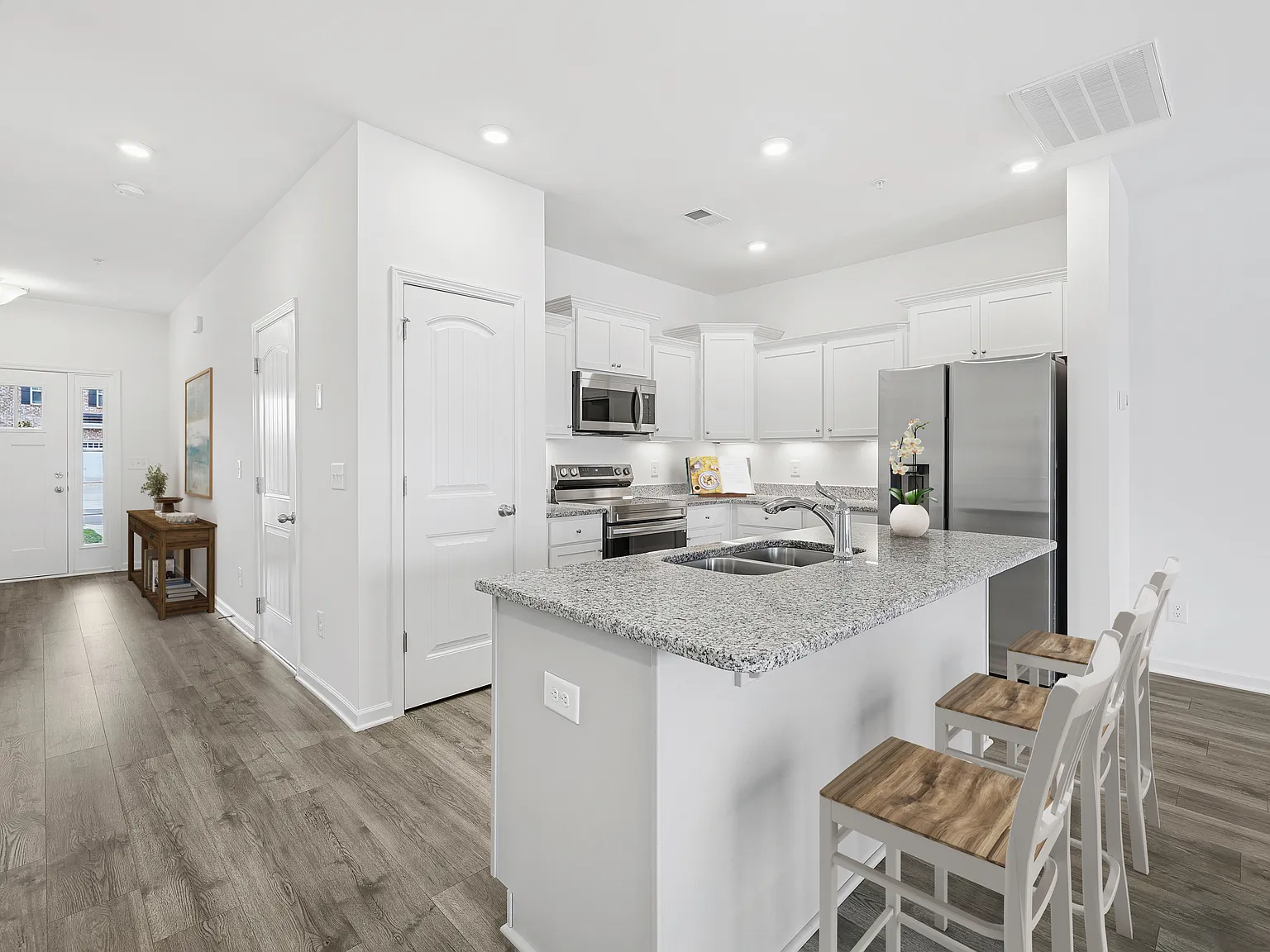 Dartford Townhomes — Photo 2