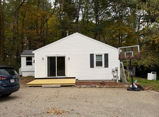 39 Oxford Rd #B, Charlton, MA 01507