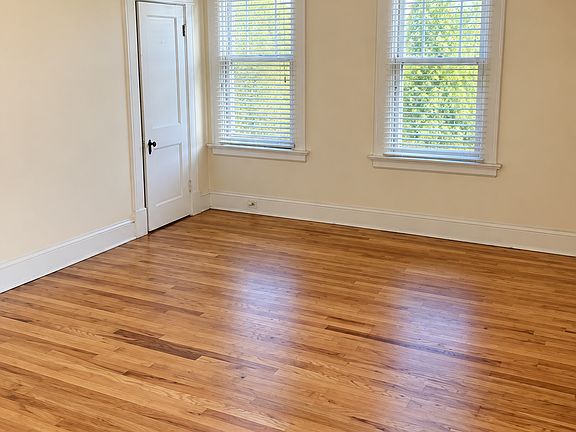 5th image of 316 Main St APT 4