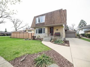 2634 Forestview Ave, Brookfield, IL 60513