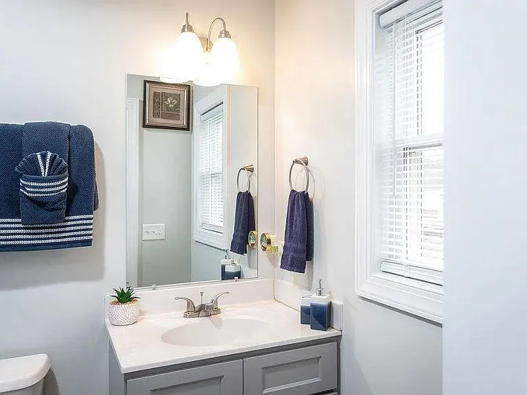 2664 Greenport Dr — Photo 20