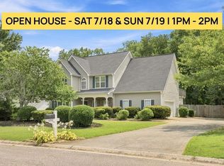 6356 Wilmington Way, Flowery Branch, GA 30542
