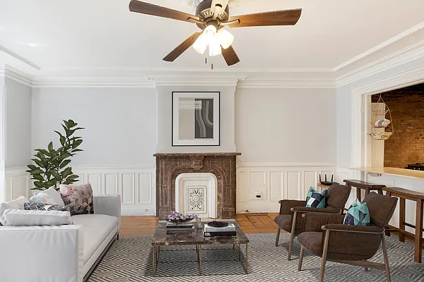 Rented by Compass | media 10