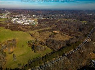 100 Devonshire Dr, Scott Depot, WV 25560