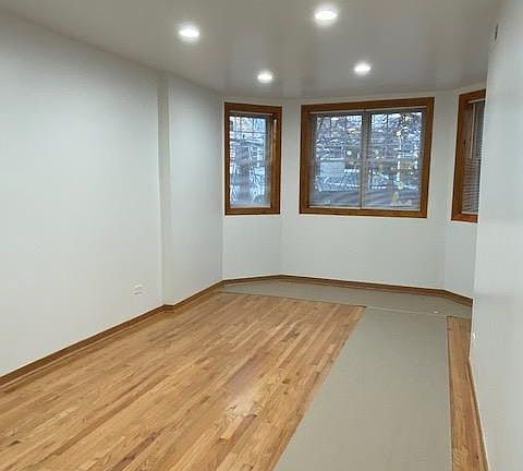 5th image of 3429 W Hirsch St #Bw